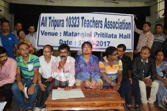 Resentment of 10,323 teachers boiling with delay of 13000 non-teaching posts interview : Teachers to go on massive protest